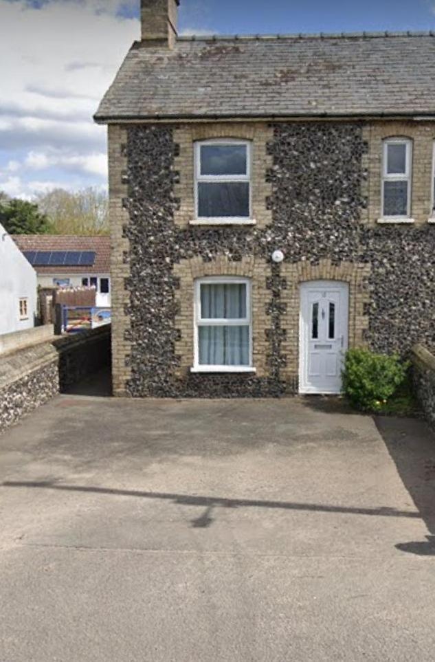 Charming 3 Bedroom Flint Cottage Lakenheath Exterior foto